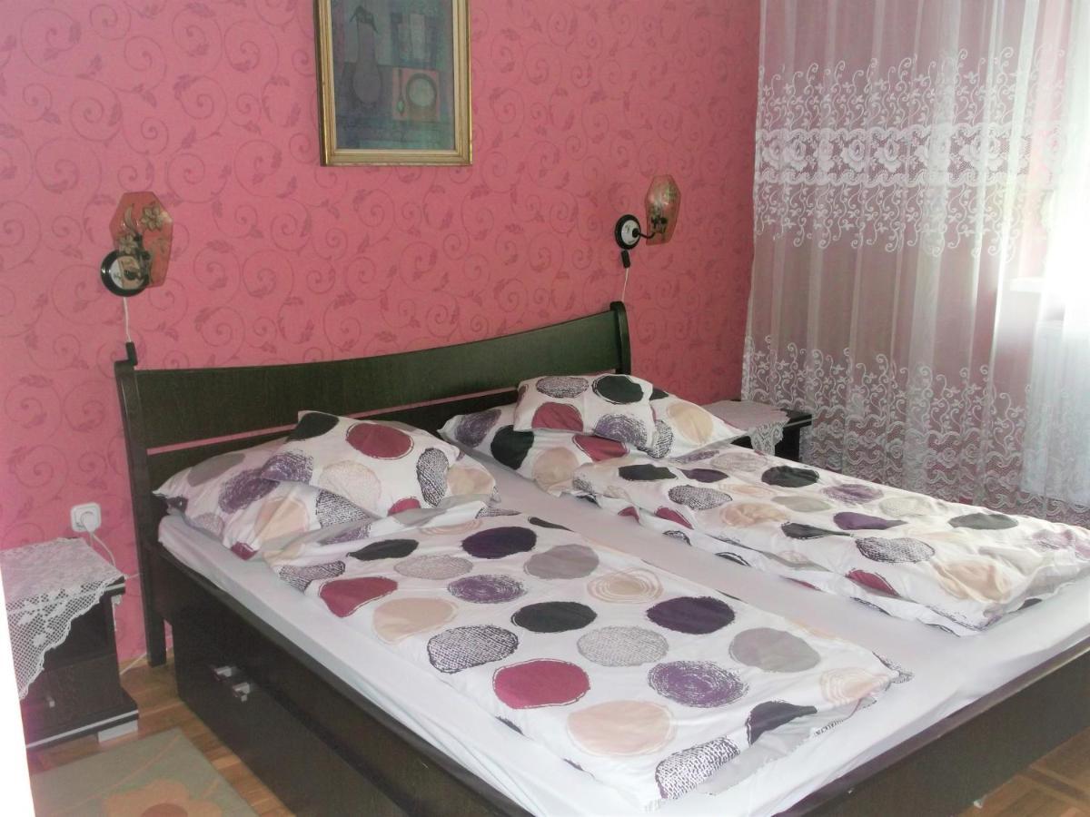 Big Apartman Hajdúszoboszló Exteriör bild